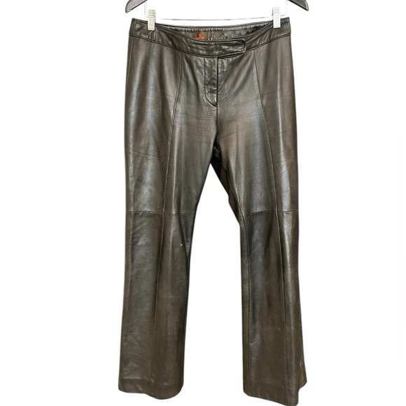 Danier size 8 Black Leather Pants in good condition- minor wear throughout. - Picture 1 of 13